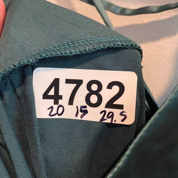 Aakaa Womens Emerald Jumpsuit L Wide Leg Satin V Neck Adjustable Strappy Zip NWT - Picture 10 of 10